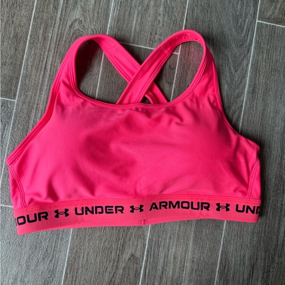 Under Armour Other - Under Armour Women's Vibrant Pink Sports Bra